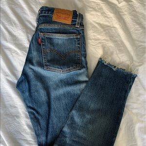 Levi’s Wedgie Fit Jeans